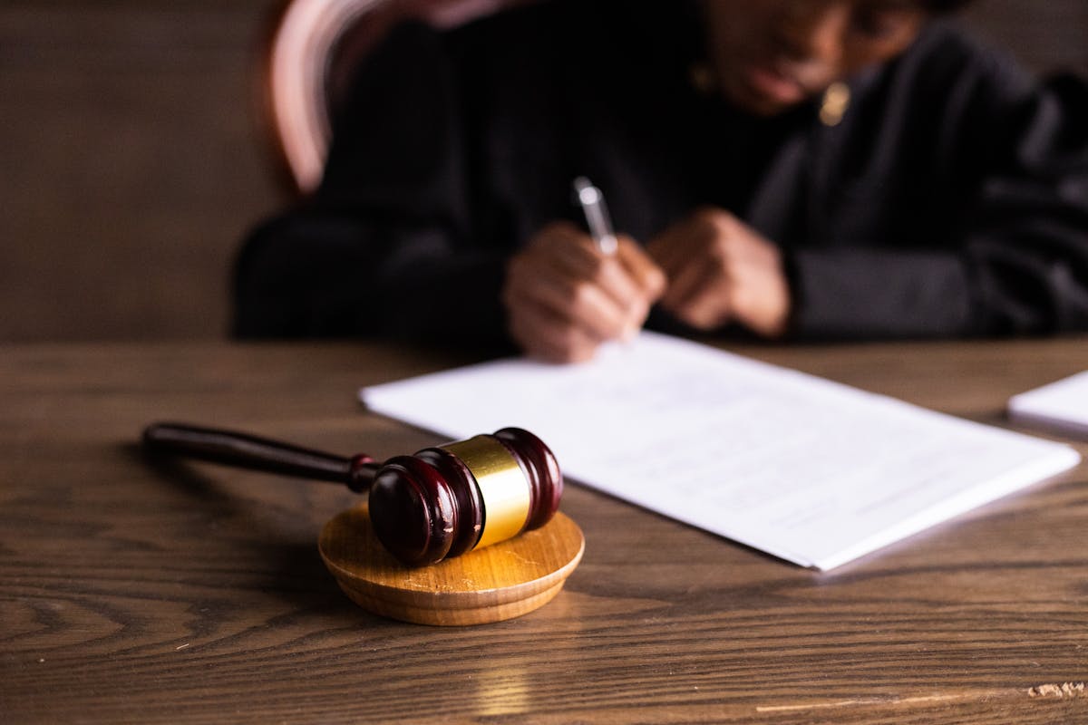 Professional fountain pen creating a clear handwritten signature on a document